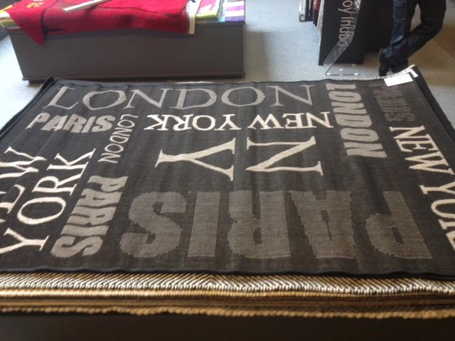 Tæppe 140 x 200 cm Sponsoreret af Hoka Tæpper og Gulve Fredericia